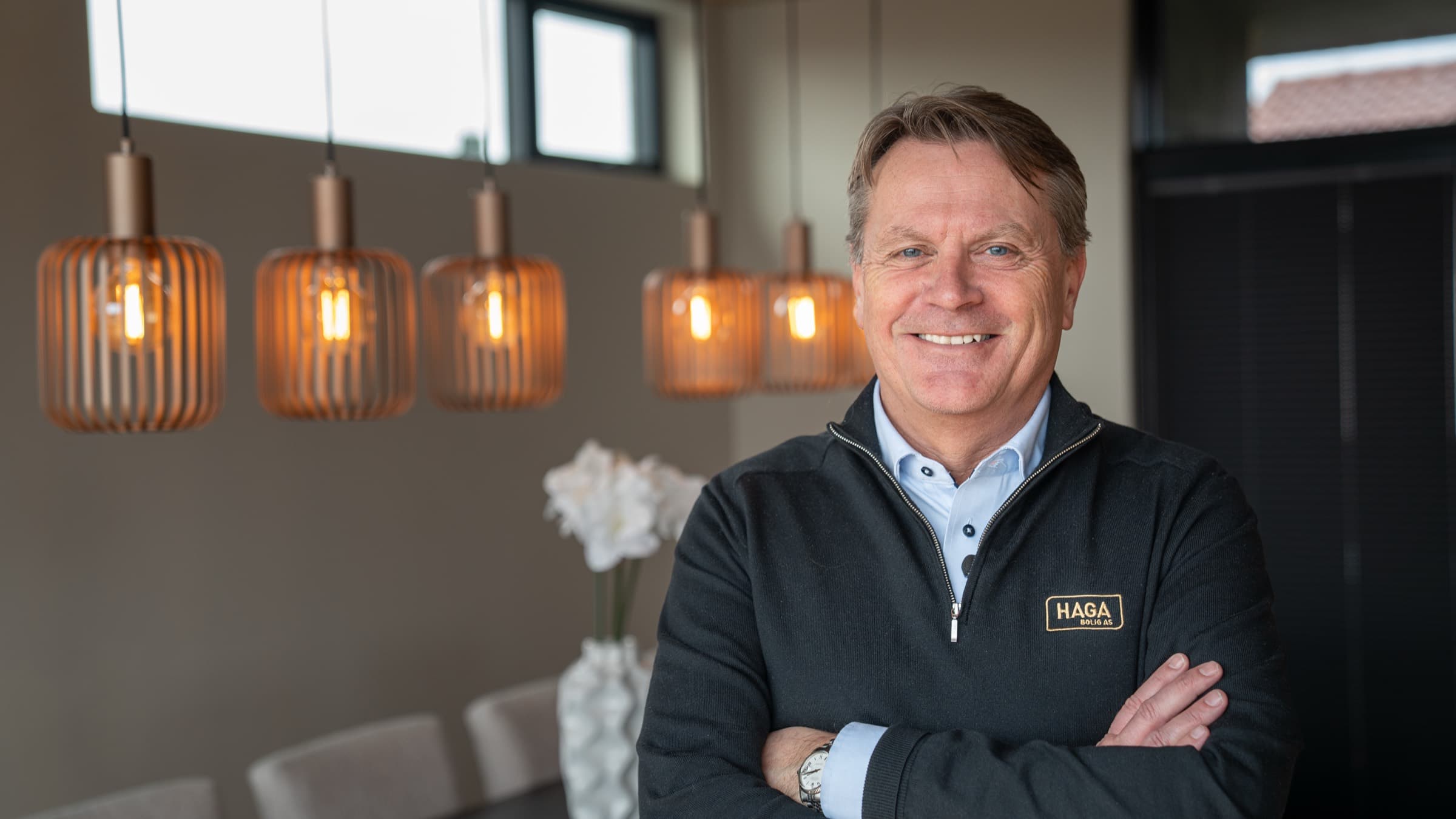 Stue i et ferdigstilt hus fra Haga Bolig